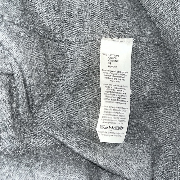 Gap Men’s V Neck Button Up Sweater - Picture 2 of 7